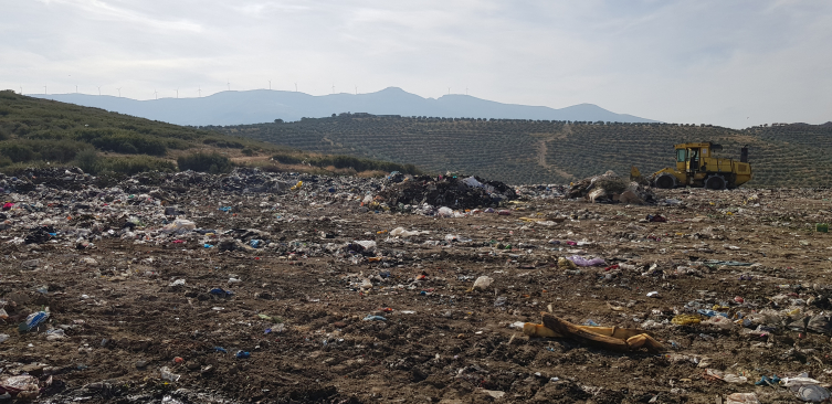 İzmir Büyükşehir Belediyesi’ne 3,8 milyon TL çevre kirliliği cezası